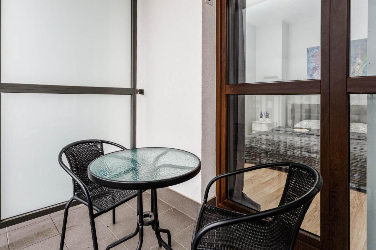 Chill Apartments Airport Ursynow Varşova Dış mekan fotoğraf